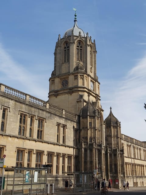 Oxford: Harry Potter Tour - New College cloisters and courtyard