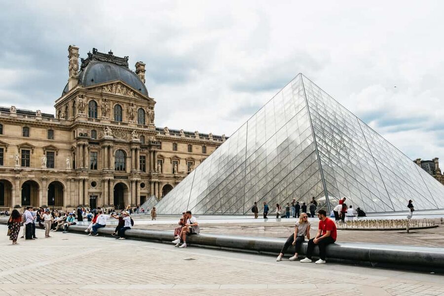 Paris: Emily TV Show Locations Guided Walking Tour - From Place de l’Estrapade to the old cobbled lane