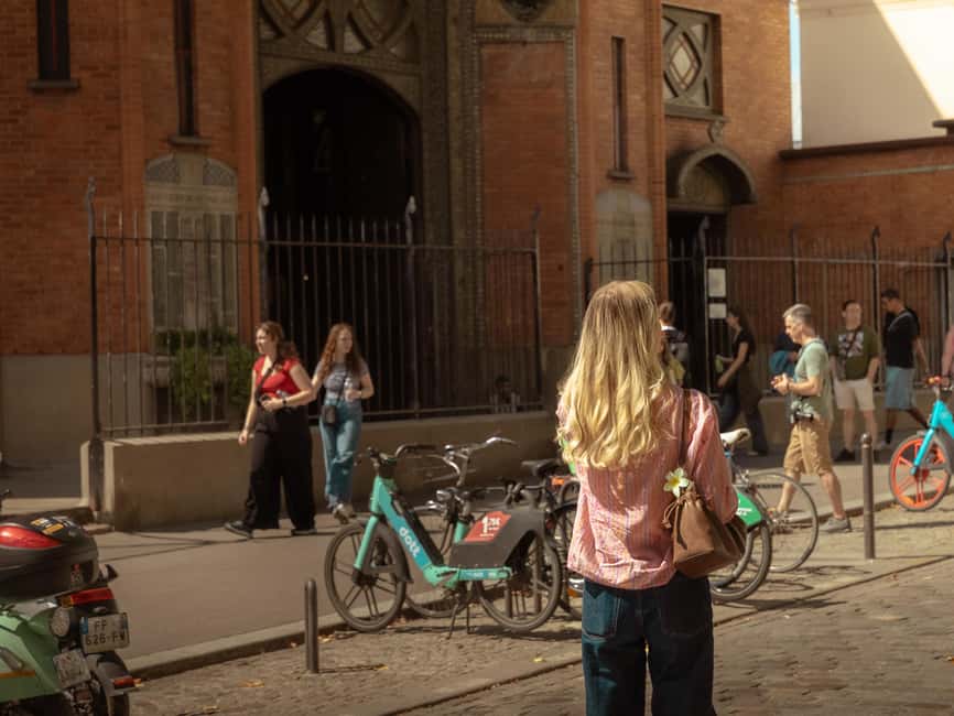 Paris: Photo shoot & cinematic mini-film in Montmartre - What Thibaud’s guidance adds
