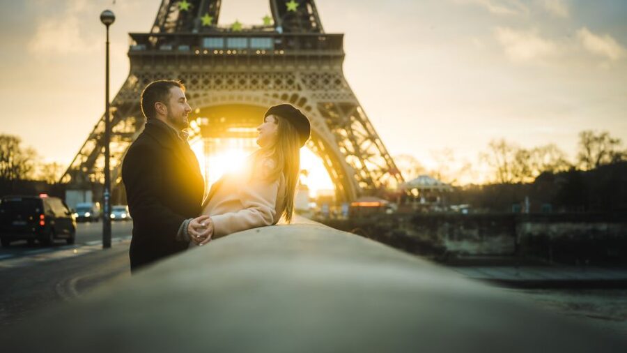 Paris: Premium Film Director Photoshoot & Natural Direction - The best time to schedule your hour