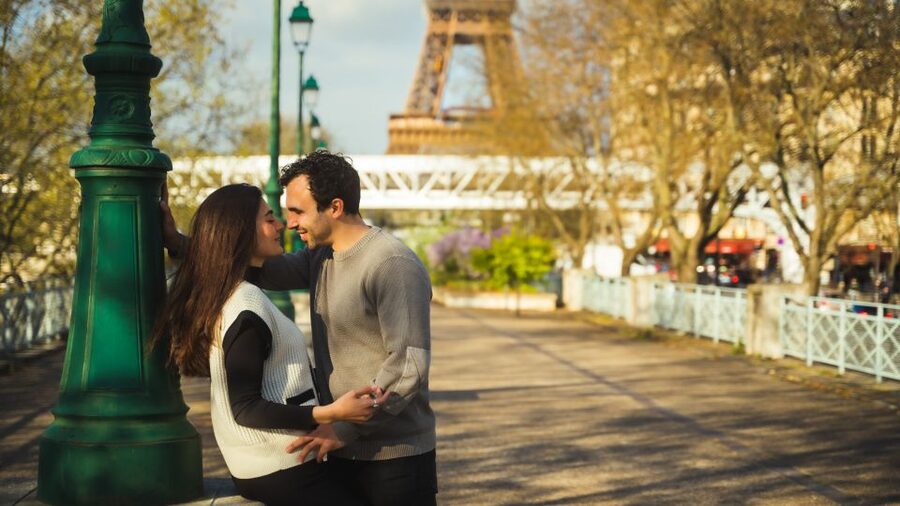 Paris: Premium Film Director Photoshoot & Natural Direction - Natural direction for people who dislike posing
