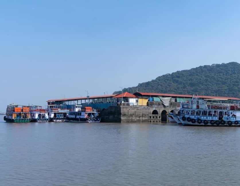 Private Bollywood Studio Tour with Elephanta Caves tour - Why the private guide matters