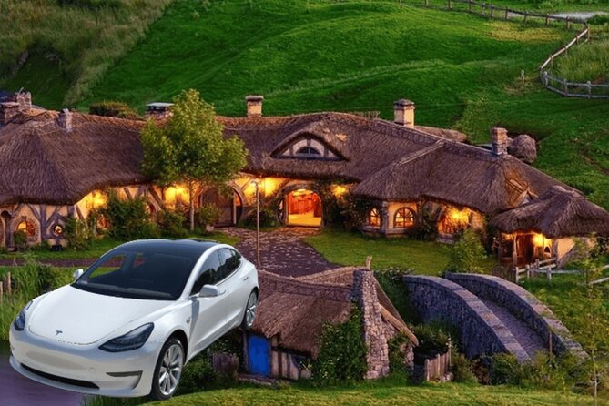 Private Hobbiton & Waitomo Caves Transfer from Auckland - Blue Spring and Hamilton Gardens as useful extras