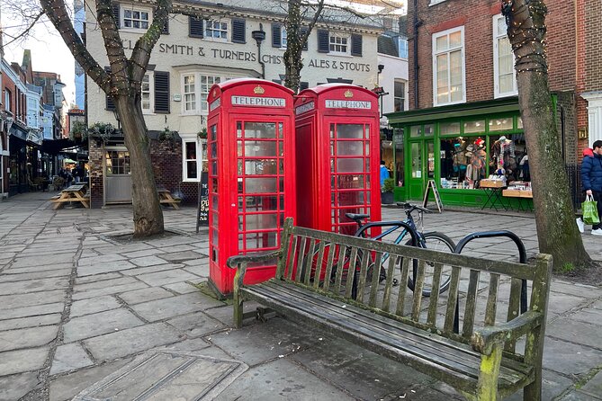 Private Ted Lasso Filming Locations Tour - Richmond Riverside and the show’s outdoor scenes