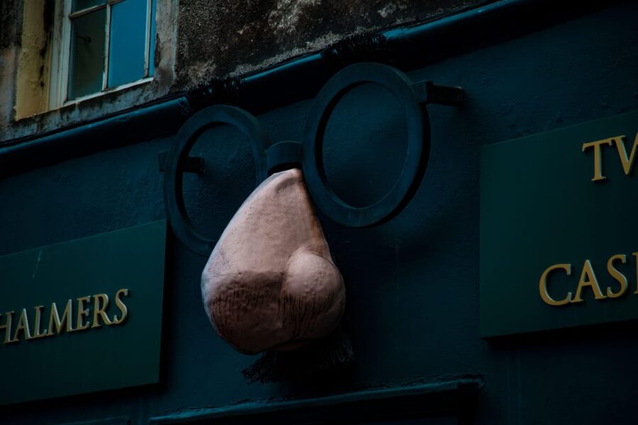 Private tour: discover the city which inspired Harry Potter - Storytelling Makes the Private Format Worthwhile