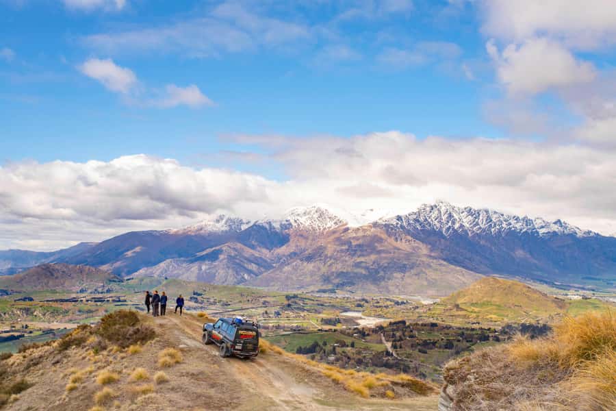 Queenstown: 4WD Lord Of the Rings Half-Day Tour - Kawarau Gorge and the Pillars of the Kings
