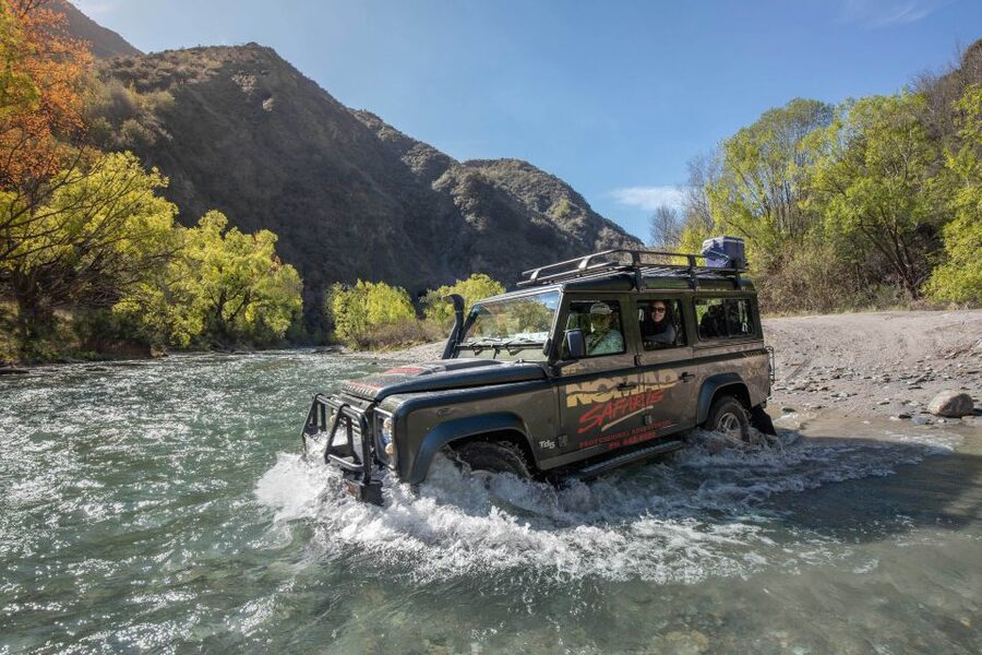 Queenstown: 4WD Lord Of the Rings Half-Day Tour - Arrowtown and the search for gold