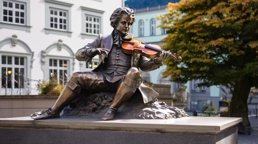 Salzburg: Musical Film Location & City Tour with a Local - The value of cafe and food advice