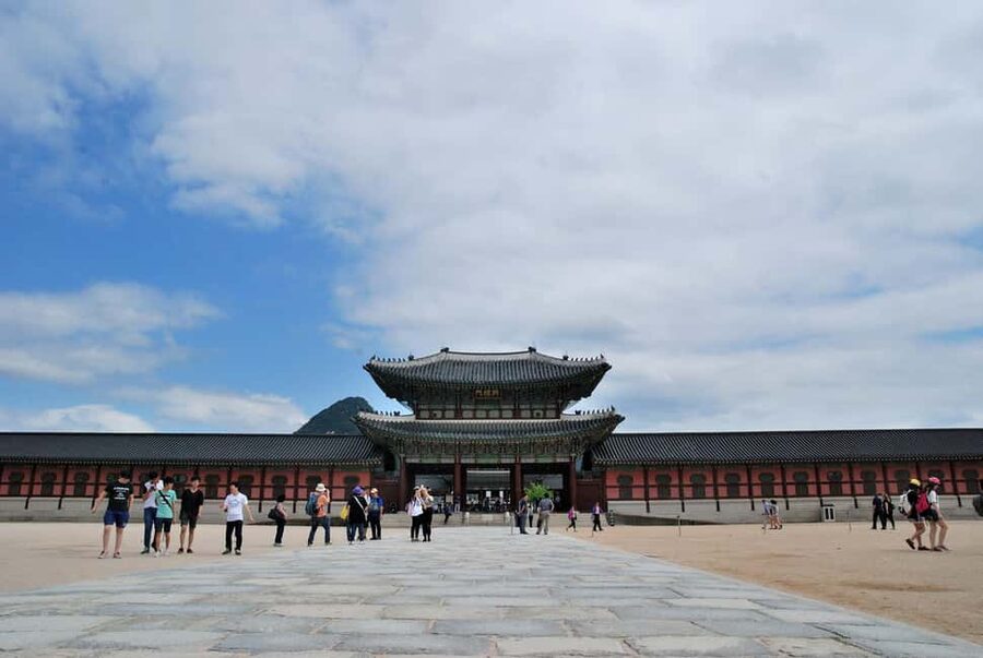 Seoul: K-Pop Demon Hunters Filming Location Tour - Gyeongbokgung, where palace tradition meets screen drama