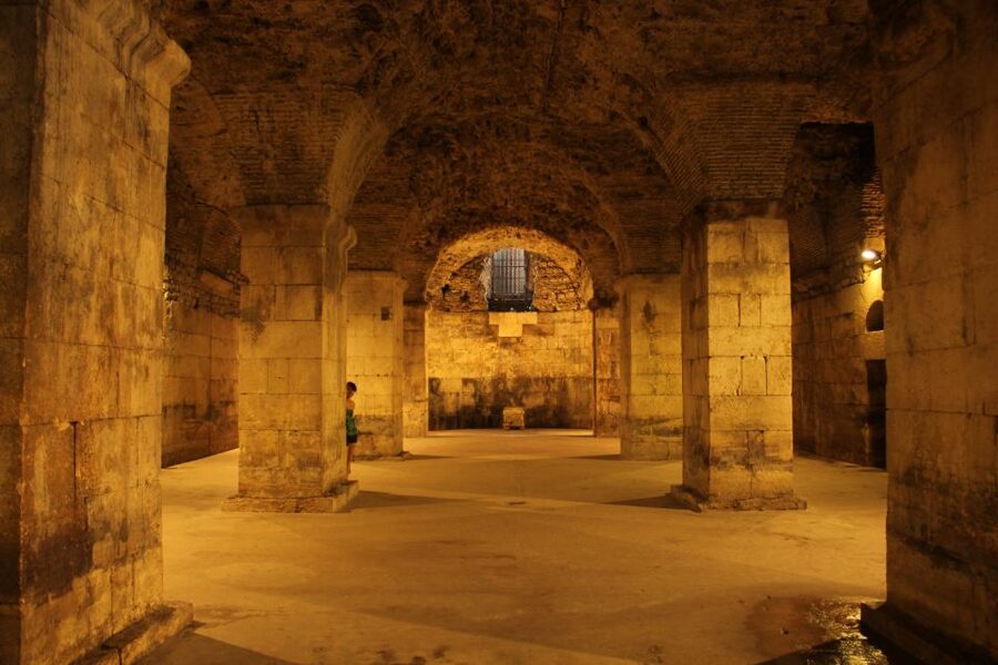 Split: Game of Thrones Small Group Tour of Filming Locations - Why Split works so well as Meereen