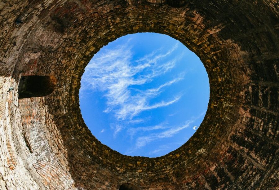 Split Game of Thrones Tour: City of Dragons - Walking through a 1,700-year-old Roman palace