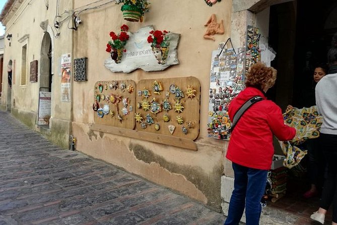 'The Godfather' Movie Tour from Taormina - Why these Sicilian villages replaced Corleone