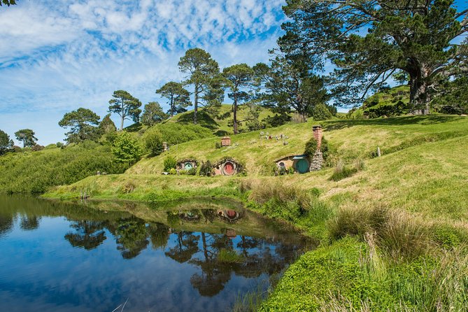 The Hobbiton Movie Set Small-Group Guided Tour from Auckland - Is the $204.79 price good value?
