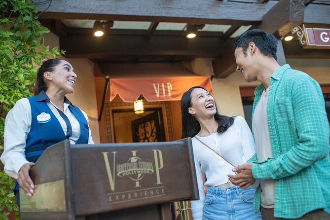 The VIP Experience at Universal Studios Hollywood in California - Starting in the VIP lounge