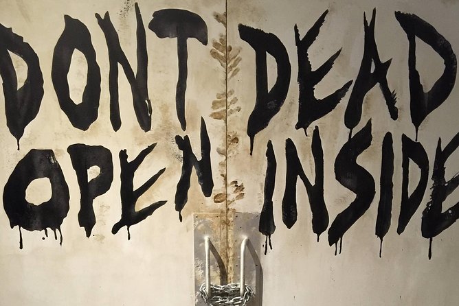The Walking Dead: Private Film Locations Tour of Senoia - From Atlanta to Rick’s first ride