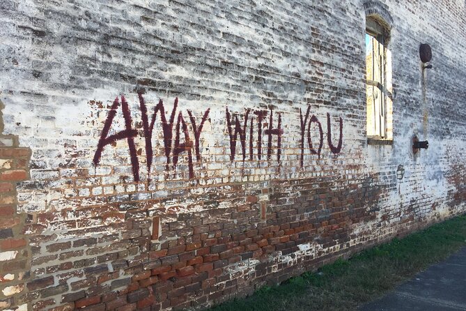 The Walking Dead: Private Film Locations Tour of Senoia - Alexandria, Carol’s house, and the filming locations