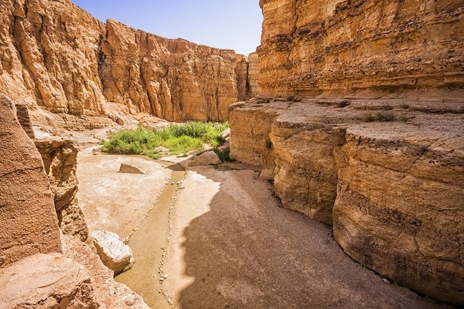 Tozeur: Tamerza, Chebika, Mides and Star Wars locations Day Tour - Ong Jemel and the shape of Tatooine