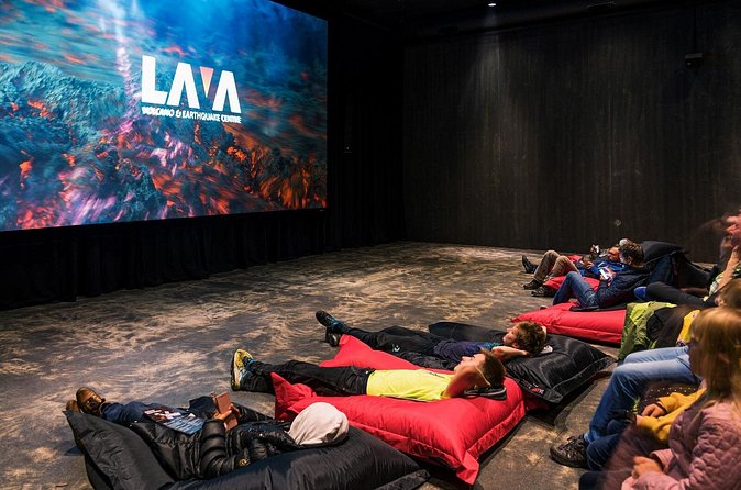 Volcano Cinema All the latest eruption in Iceland in 4K quality - The personal touch of the exhibition