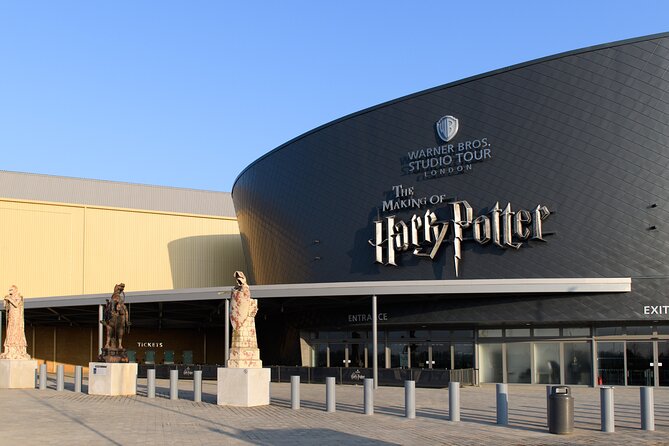 Warner Bros. Studio Harry Potter Tour with Superior Transport from London - The Great Hall and the craft behind the films