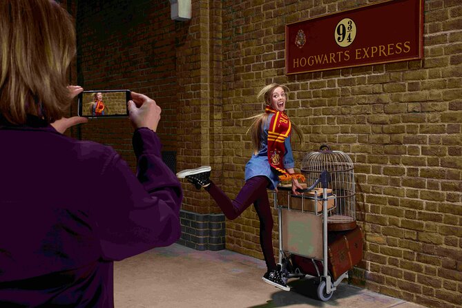 Warner Bros. Studio Tour London - The Making of Harry Potter and Oxford Day Trip - Why Oxford and Harry Potter work in one day